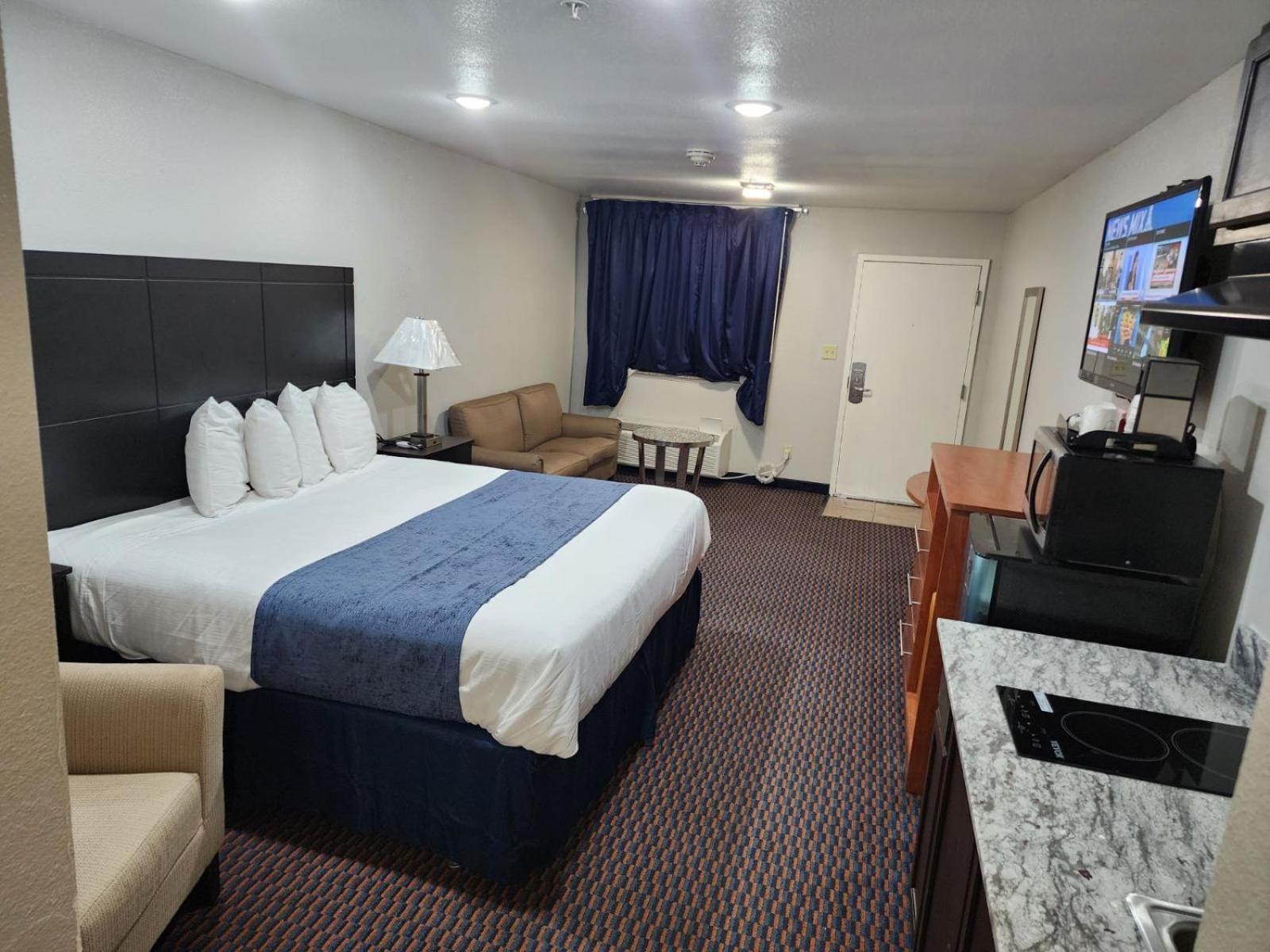 Atria Inn & Suites By Oyo, Jourdanton, Tx Zewnętrze zdjęcie